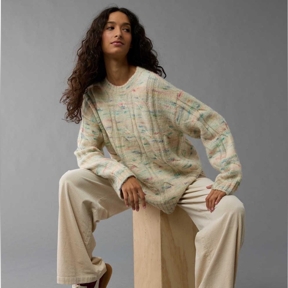 NWT AE Whoa So Soft Cable Knit‎ Sweater M